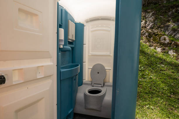 Portable Toilet Options We Offer in Mcclure, PA